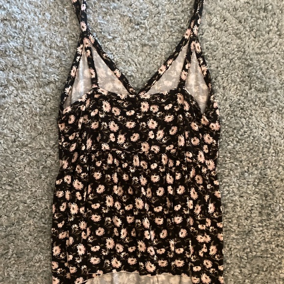 Floral Tank - Picture 2 of 2